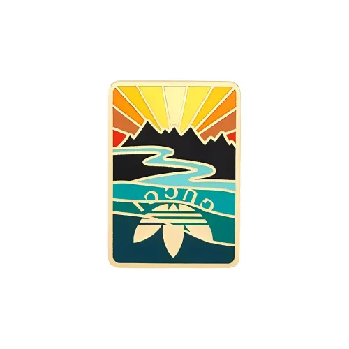 GUCCI Adidas X GUCCI Co Branded SERIES Броши Золотой Унисекс