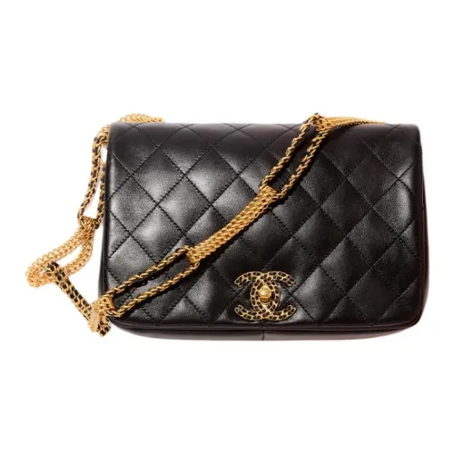 CHANEL Овчина Сумка через плечо Женская Черная