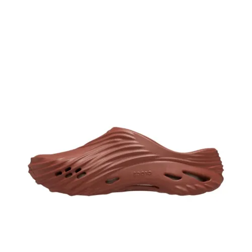 Crocs Echo Abrasion Resistant Домашние тапочки Унисекс Коричневый