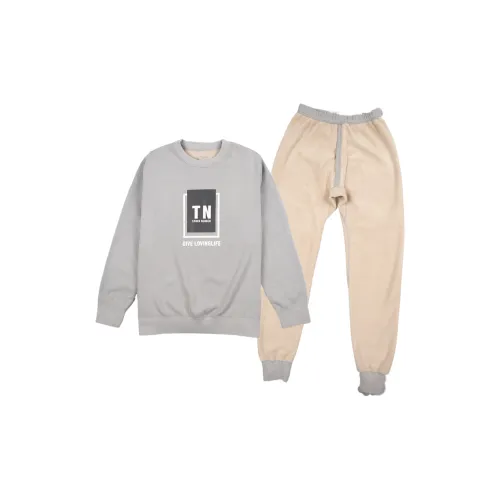 Удобный и освежающий термокостюм для мужчин