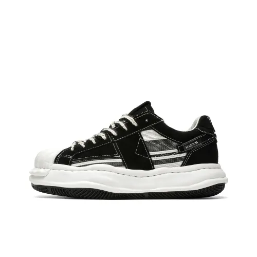 BUFFALO BOUND Slip-resistant Abrasion-resistant Low-top Skateboard Shoes Men's Black BUFFALO BOUND Противоскользящие Износостойкие Низкие Кеды для Скейтбординга Мужские Черные