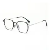 Черно‑серебряная оправа