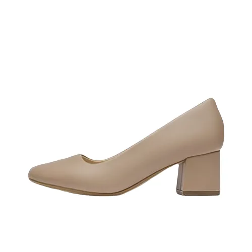 Clarks Высокие каблуки Женские