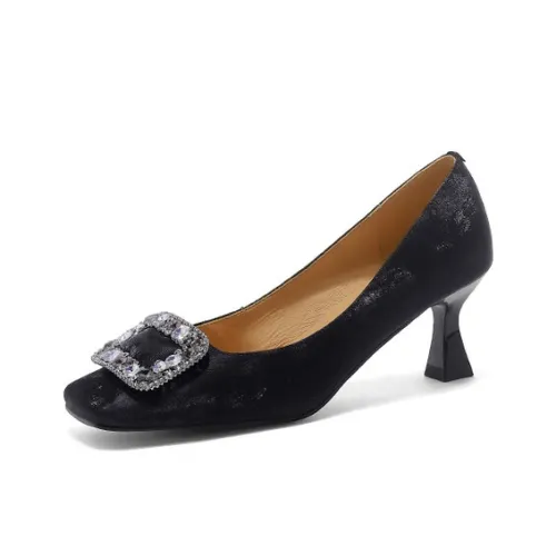 QUICHESHOES Высокие каблуки Женские