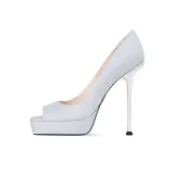 Серебристый