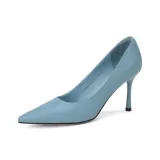 Светло-голубой