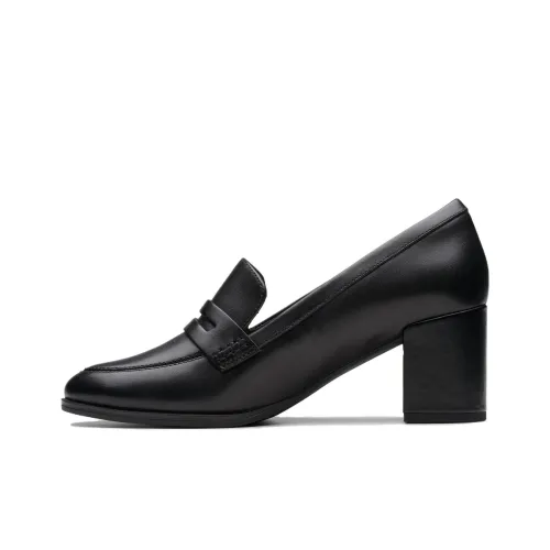 Clarks Высокие каблуки Женские Черный