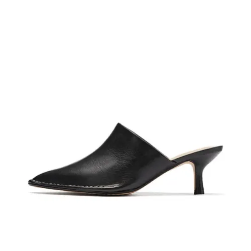 Clarks Высокие каблуки Женские
