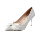 Серебристый