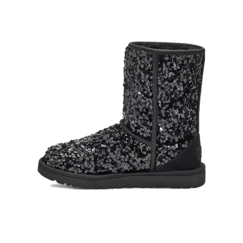 UGG CLASSIC SHORT Сноубутсы Черные Женские