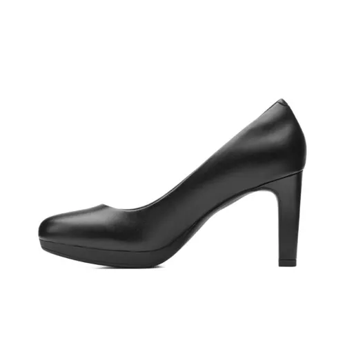 Clarks Высокие каблуки Черные Женские