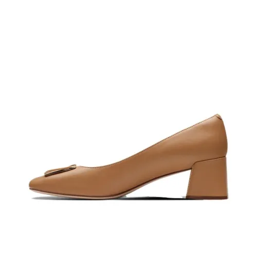 Clarks Высокие каблуки Коричневый Женские