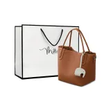 Коричневый