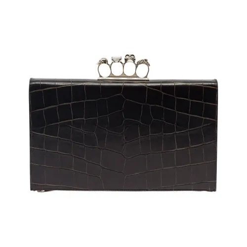 Alexander McQueen Крокодиловый узор Тисненый Телячья кожа Клатч Средний Женские Черный