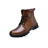 Светло-коричневая утеплённая обувь