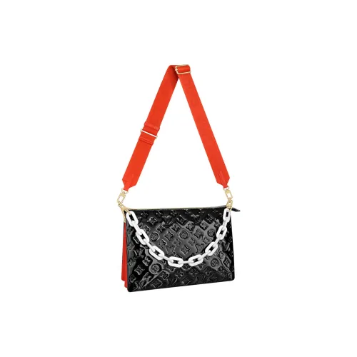 LOUIS VUITTON Coussin Лакированная поверхность Коровья кожа Портативный Сумки через плечо Сумка через плечо Средний Женские Черный
