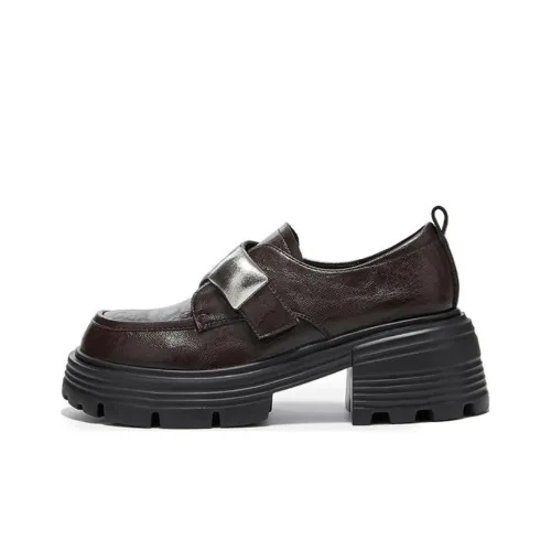 DAPHNE Высокие каблуки Женские