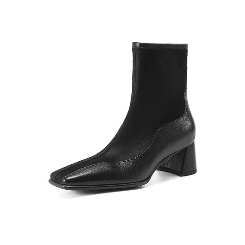 QUICHESHOES Ботильоны Черные Женские