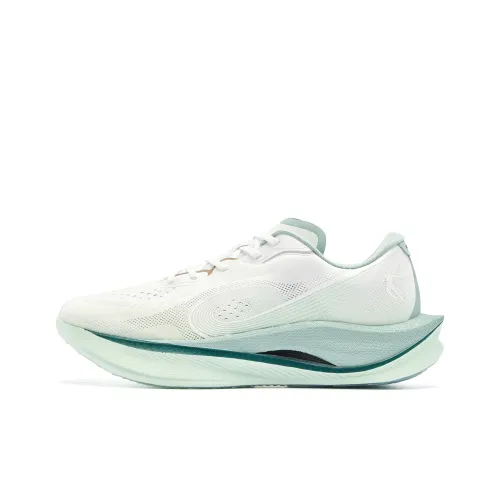 QIAODAN Strong Wind 3,0 Беговые кроссовки Низкий Топ Джордан Белый Снежный Туман Зеленый Мужской