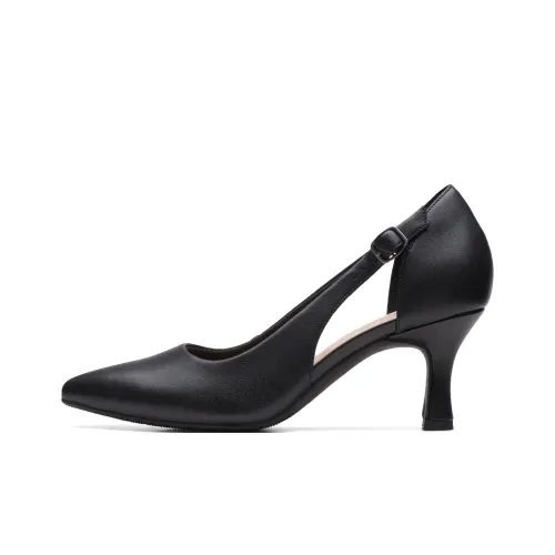 Clarks Высокие каблуки Черные Женские