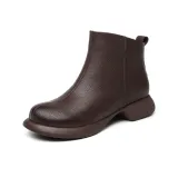 Коричневый