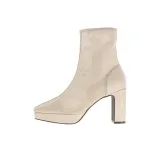 Белый Айвори