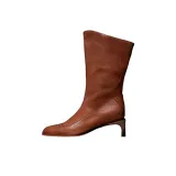 Коричневый