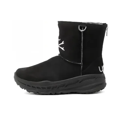 MASTERMIND WORLD x UGG CLASSIC MINI Классические термостойкие с антискользящим покрытием сноубутсы для мужчин черные