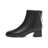 Чёрный, свободный крой