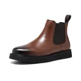 Коричневый