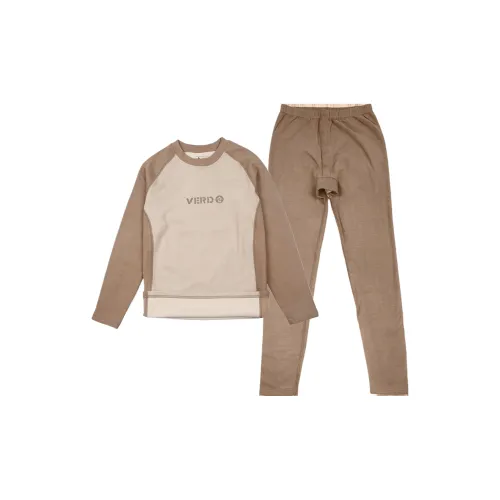 Удобный и освежающий термокостюм для мужчин