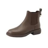 Коричневый