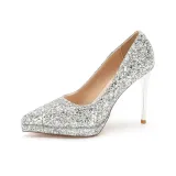 Серебристый