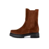 Коричневый