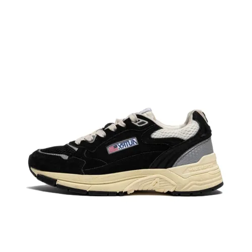 AUTRY Hyperway Аbrasion Resistant Низкий Топ Повседневная Обувь Женская Черная Серебряная