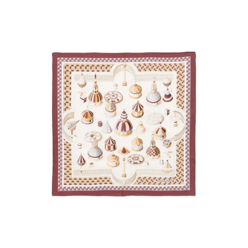 FERRAGAMO Шелковые шарфы Женские Бежевый