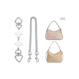 Серебристо-белый клевер четырехлистный 16 см + декоративная цепочка щенок, пряжка 45 см