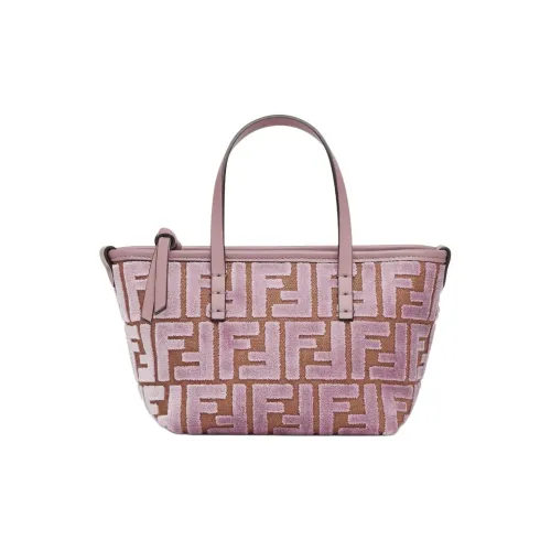 FENDI Roll Женские клатчи