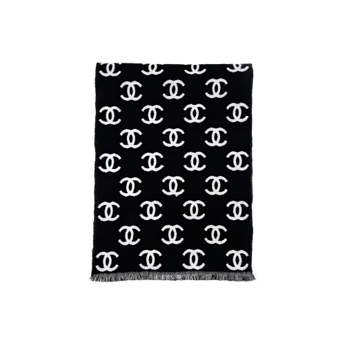 CHANEL Черно-белый полноцветный вязаный шарф из шерсти Женские