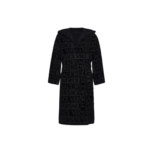 VERSACE Хлопальные халаты Женские Черный