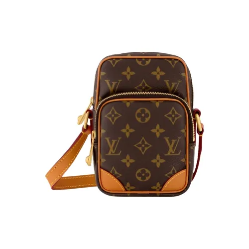 LOUIS VUITTON Amazone Монограмма Покрытый холст Сумка через плечо Сумка на плечо Мужская Коричневая