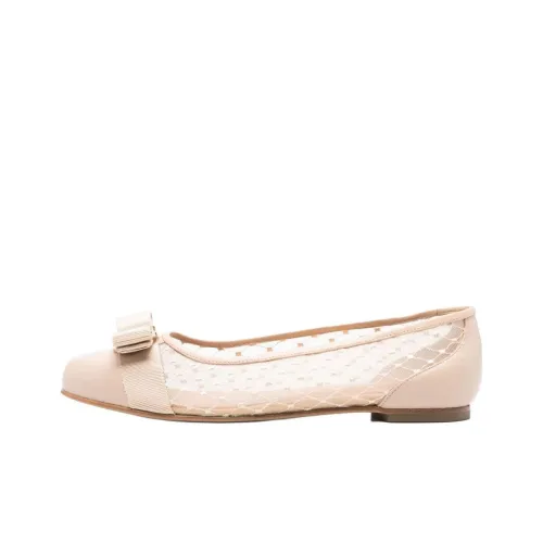 FERRAGAMO Viva Повседневная обувь Женская Бежевая