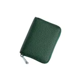 Тёмно-зелёный