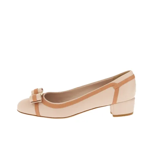 Ferragamo Vara Высокие каблуки Женские