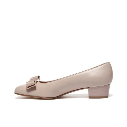 Ferragamo Vara Высокие каблуки Женские