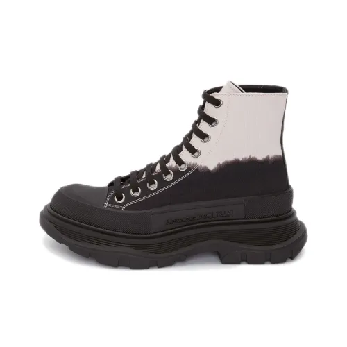 Alexander McQueen Tread Slick Boot Короткий Martin Boot Женские Черный