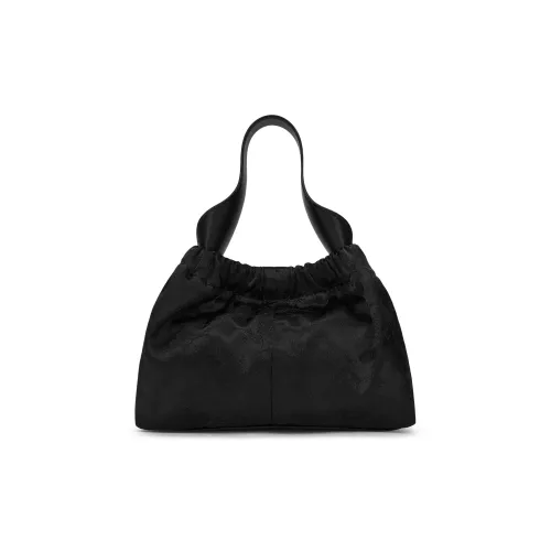 CHARLES KEITH Satin Fabric Soft Cloud Сумка Сумка через плечо Маленькая Женская Однотонная