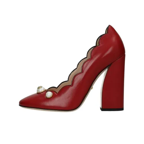 GUCCI Высокие каблуки Женские