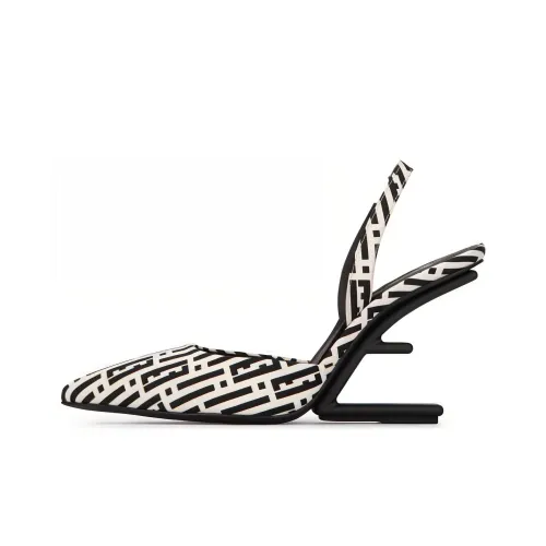 FENDI Нестандартный каблук Высокие каблуки Женские Черный белый