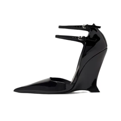 Ferragamo Высокие каблуки Черные Женские